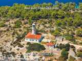 Lighthouse Struga, The island of Lasovo