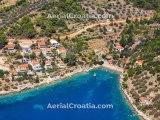 Mikulina Luka, Ostrov Korčula