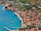 Vis town, The island of Vis