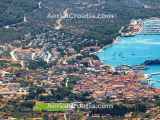 Grad Cres, Otok Cres